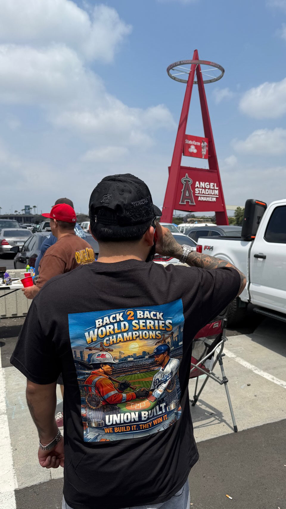 Back 2 Back | T-SHIRT